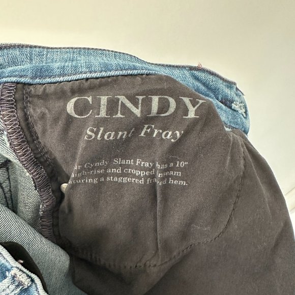 Black Orchid Jeans - Picture 4 of 5